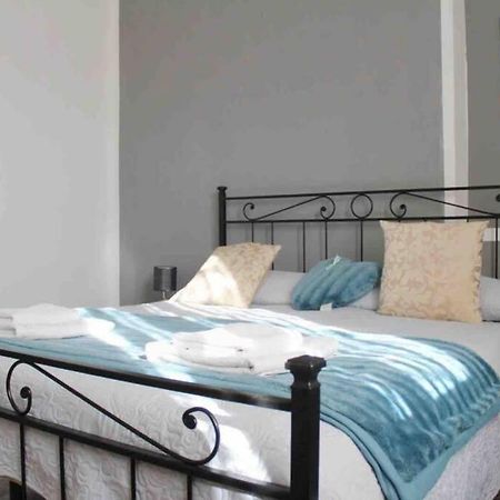 The Golden Apartment Venesia Bagian luar foto